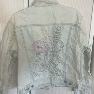 One of a kind Levi Jean jacket white washed w/floral embroidery size M